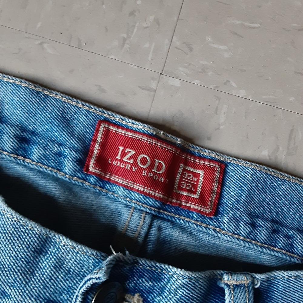 IZOD Blue Denim Ripped Jeans - Picture 2 of 6